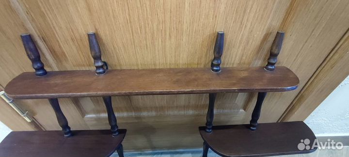 Настенная полочка красное дерево