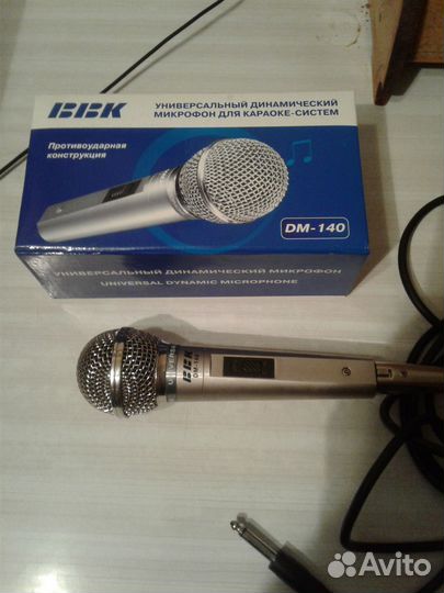 Микрофон для караоке ввк