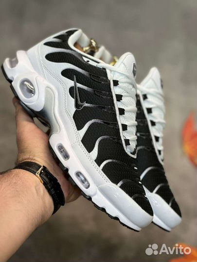 Кроссовки мужские Nike Air Max tn Plus