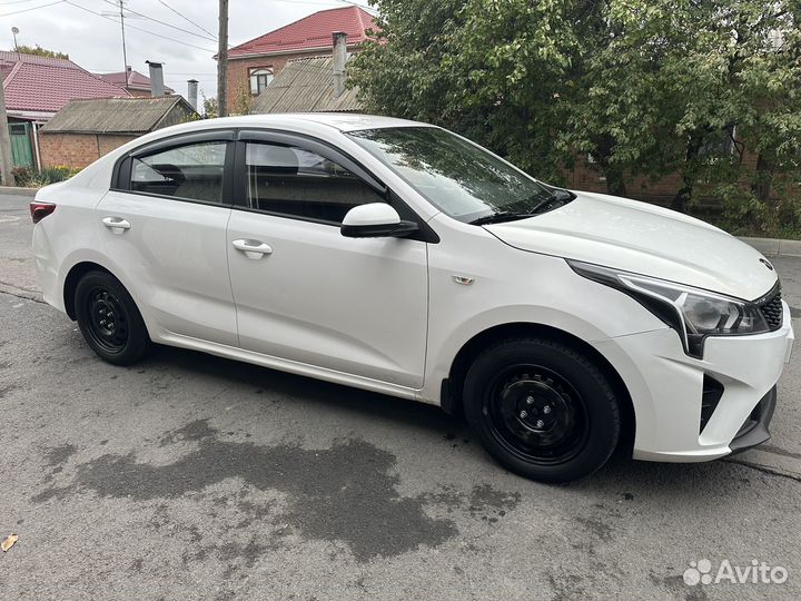 Kia Rio 1.4 МТ, 2021, 169 000 км