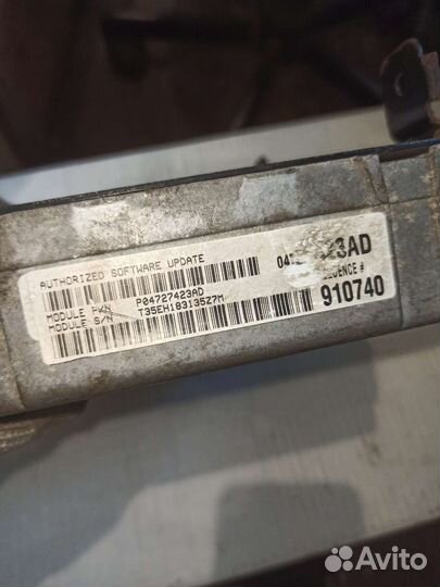 04727423AD Блок управления двигателем Крайслер