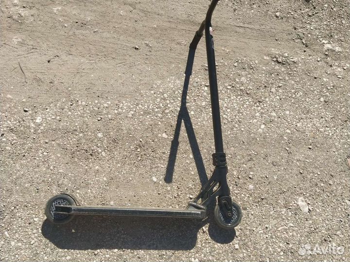 Трюковой самокат