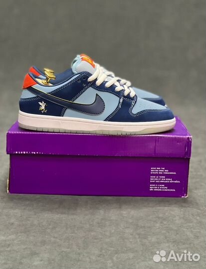 Кроссовки Nike