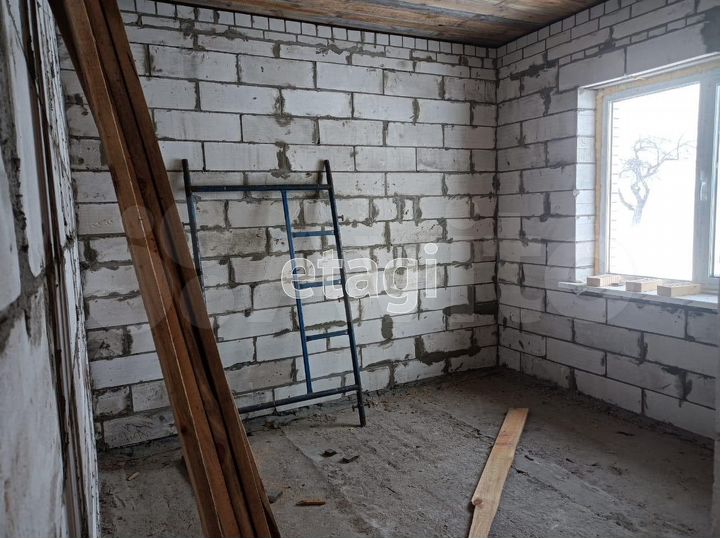 Дом 90 м² на участке 24,8 сот.