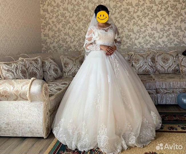 Свадебное платье