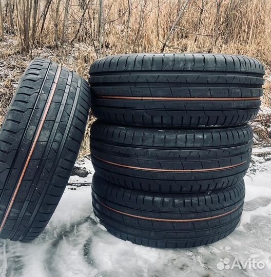 Ikon Tyres Autograph Ultra 2 SUV 235/60 R18