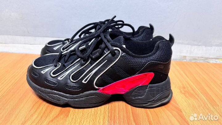 Кроссовки adidas Originals EF5323 б/у