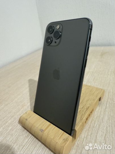 iPhone 11 Pro, 64 ГБ