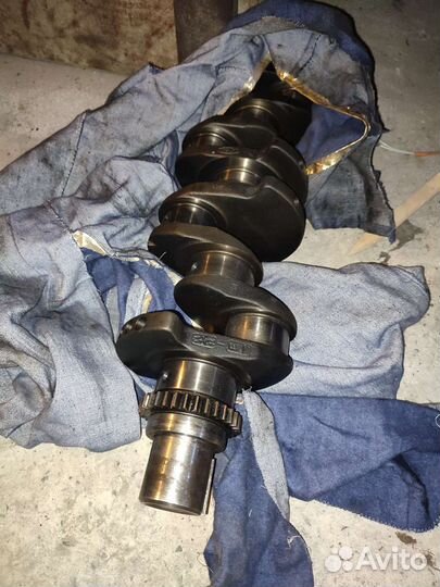 Коленвал ford transit 2,5 D 1998 г. в