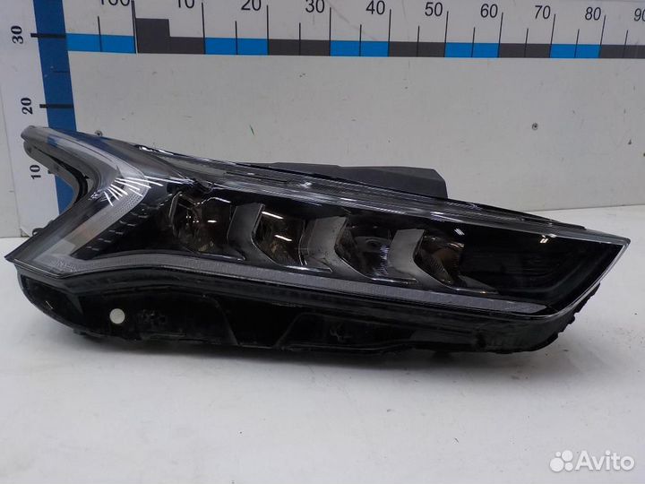Фара правая Kia K5