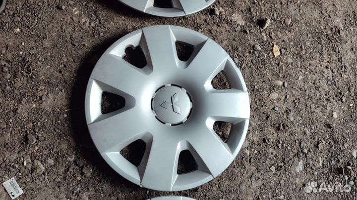 Колпаки r16 lancer 10