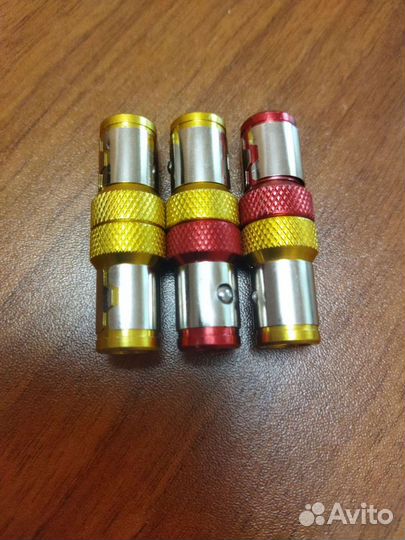 Магнитный держатель бит