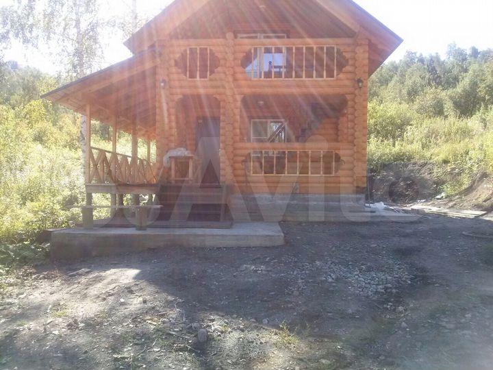 Дом 360 м² на участке 12 га