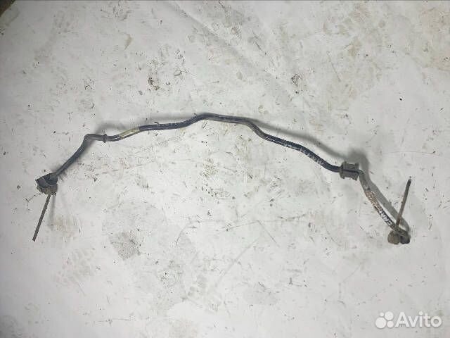 Стабилизатор подвески передней Mitsubishi Carisma