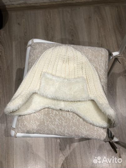 Шапка-ушанка вязанная