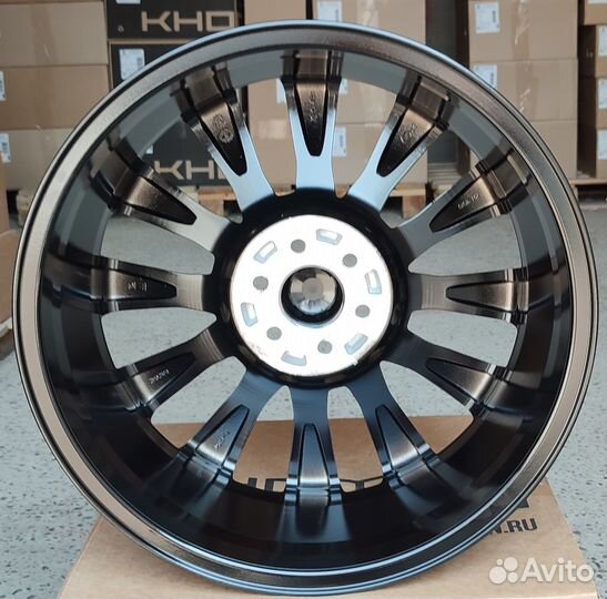 Диски литые R20 KIA Mohave 6x114.3 DIA 67.1 ET 40