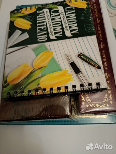 Ежедневник, блокнот, записная книжка и ручка