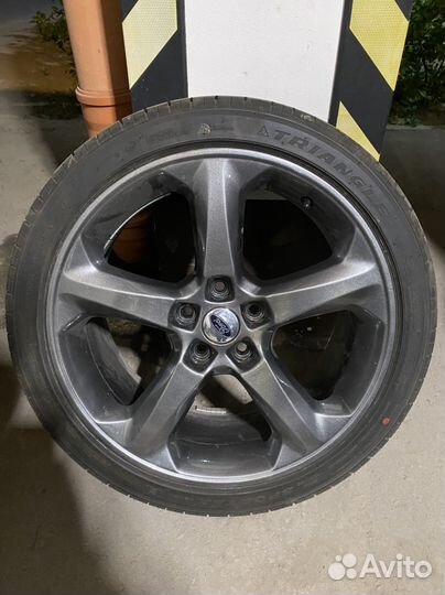 Колеса в сборе R18 летние 5 108