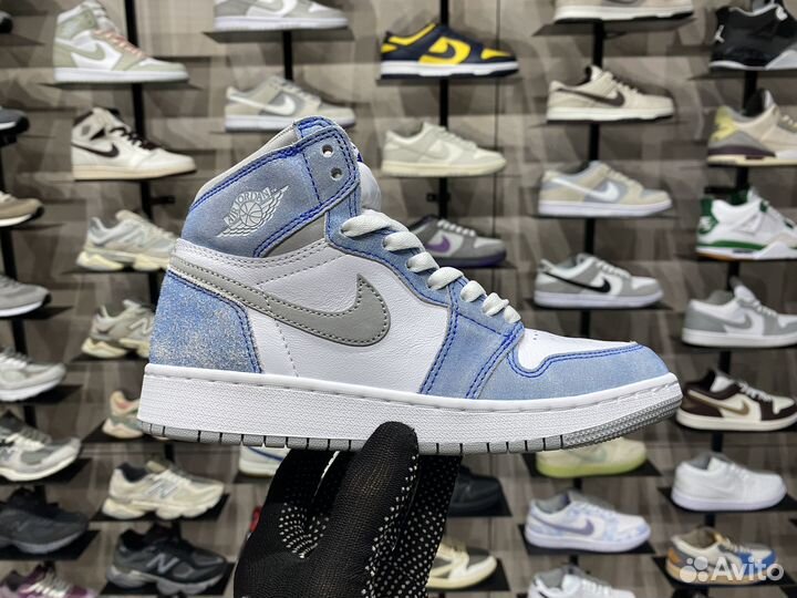 Кроссовки Nike Air Jordan 1 High