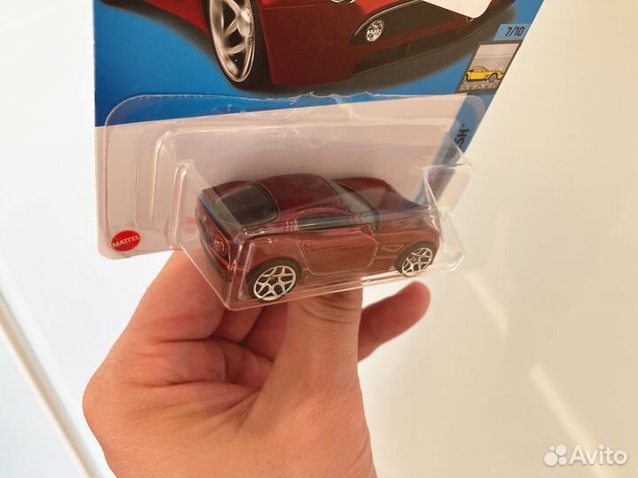Hot Wheels Alfa Romeo 8C и 2020 Ram 1500 Rebel