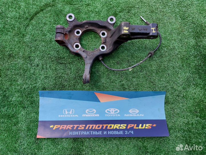 Кулак передний правый Nissan Qashqai J10