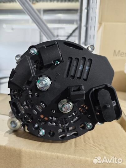 Генератор Sitrak MC13 28V 110A 202V26101-7281