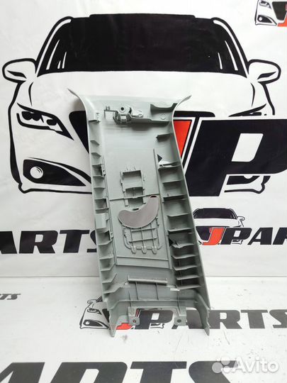 Накладка стойки средней Mitsubishi Outlander II (2