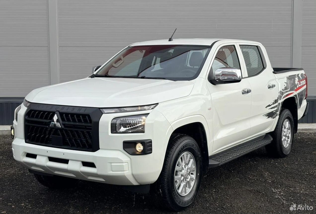 Mitsubishi L200 2.4 AT, 2026