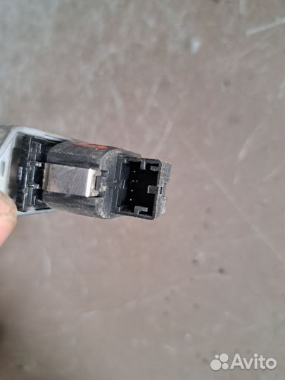 Кнопка двери передний левый Audi A6 C6