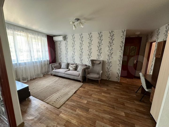 3-к. квартира, 56 м², 2/5 эт.