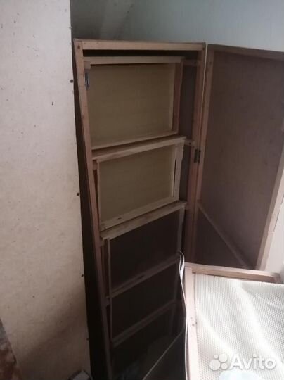 Сушь для пчел, рамки с ващиной