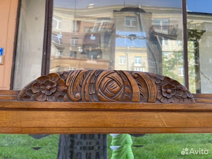 Старинная тумба 