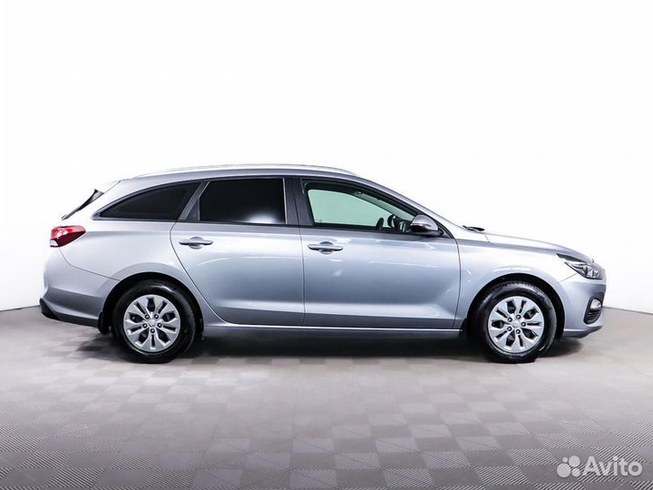 Hyundai i30 1.5 AT, 2022, 12 430 км