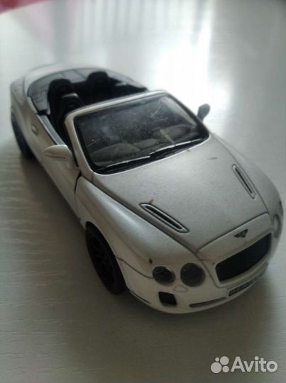 Bentley continental cabrio модель 1:38