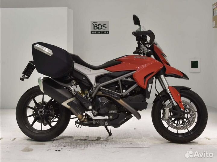 Ducati hyperstrada