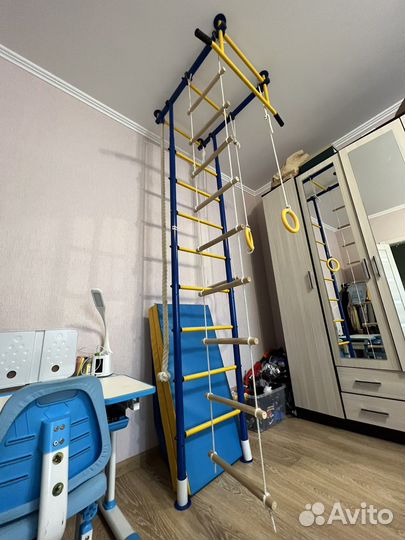 Шведская стенка