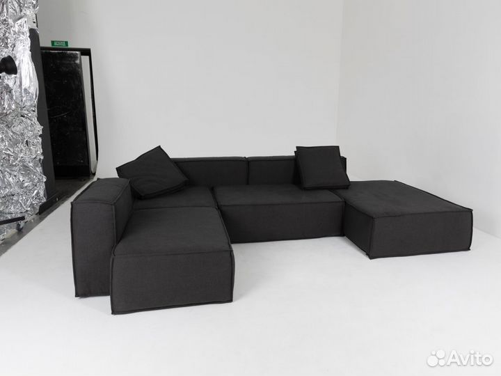 Диван со спальным местом 2700х1650 мм