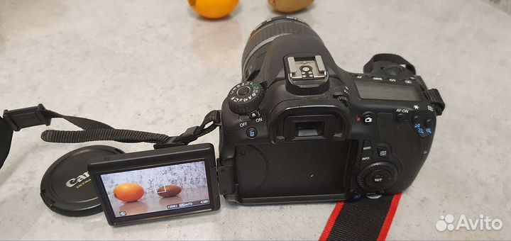 Зеркальный фотоаппарат canon 60d