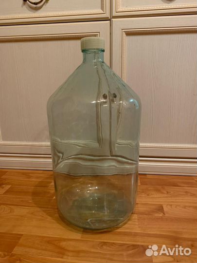 Бутылка 19 литров