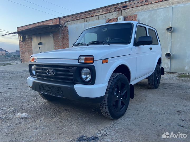 LADA 4x4 (Нива) 1.7 МТ, 2024, 10 км