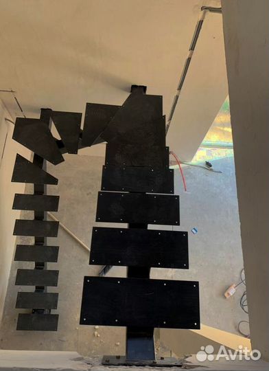 Перила деревянные для лестниц