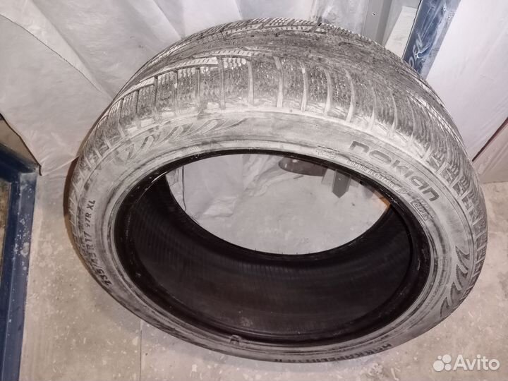 Nokian Tyres Hakkapeliitta R 235/45 R17