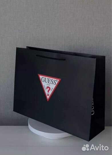 Брендовые пакеты guess новые