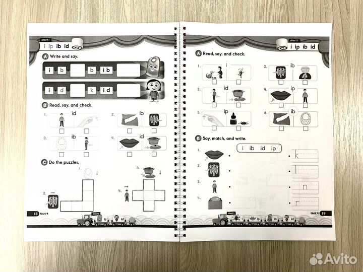 Oxford phonics world 2 /SB,WB