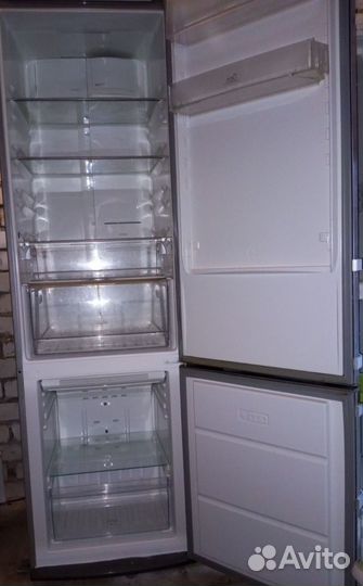 Холодильник Electrolux/гарантия/доставка