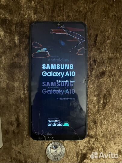 Samsung Galaxy A10, 2/32 ГБ