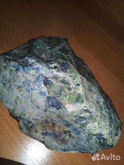 Природный камень