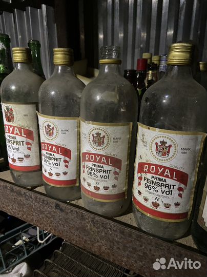 Бутылка стеклянная спирт Роял