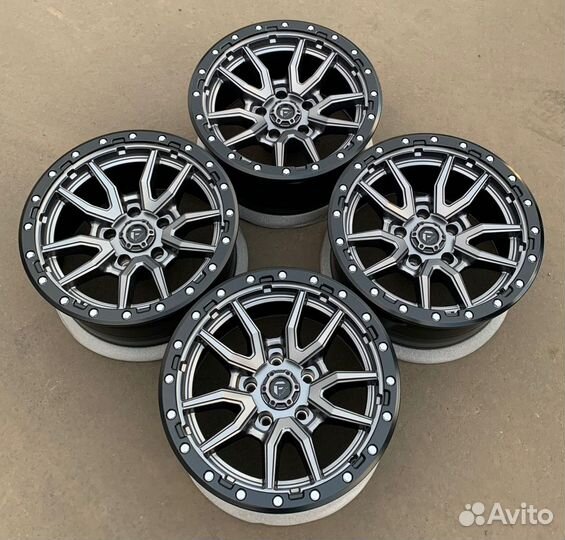 Американские диски Fuel R17 5x127 Jeep Wrangler