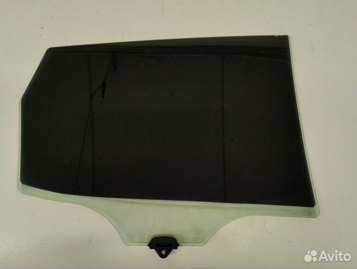 Стекло двери задней левой Kia Venga YN 2010-2017